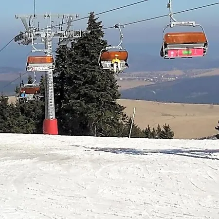A La Montagne Frühstückspension 3*