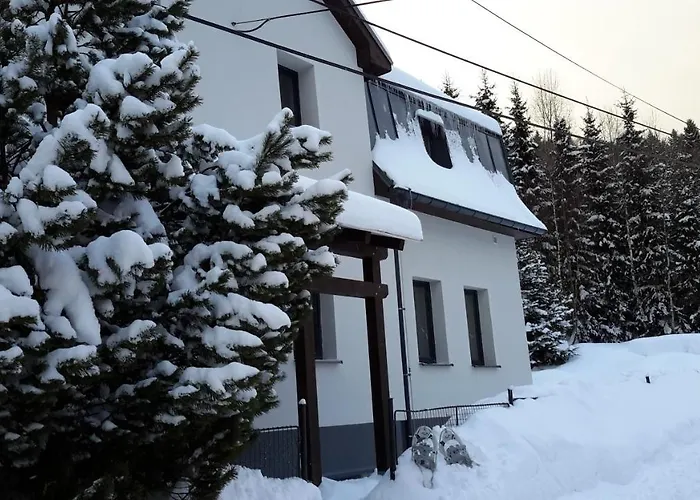 A La Montagne 3*
